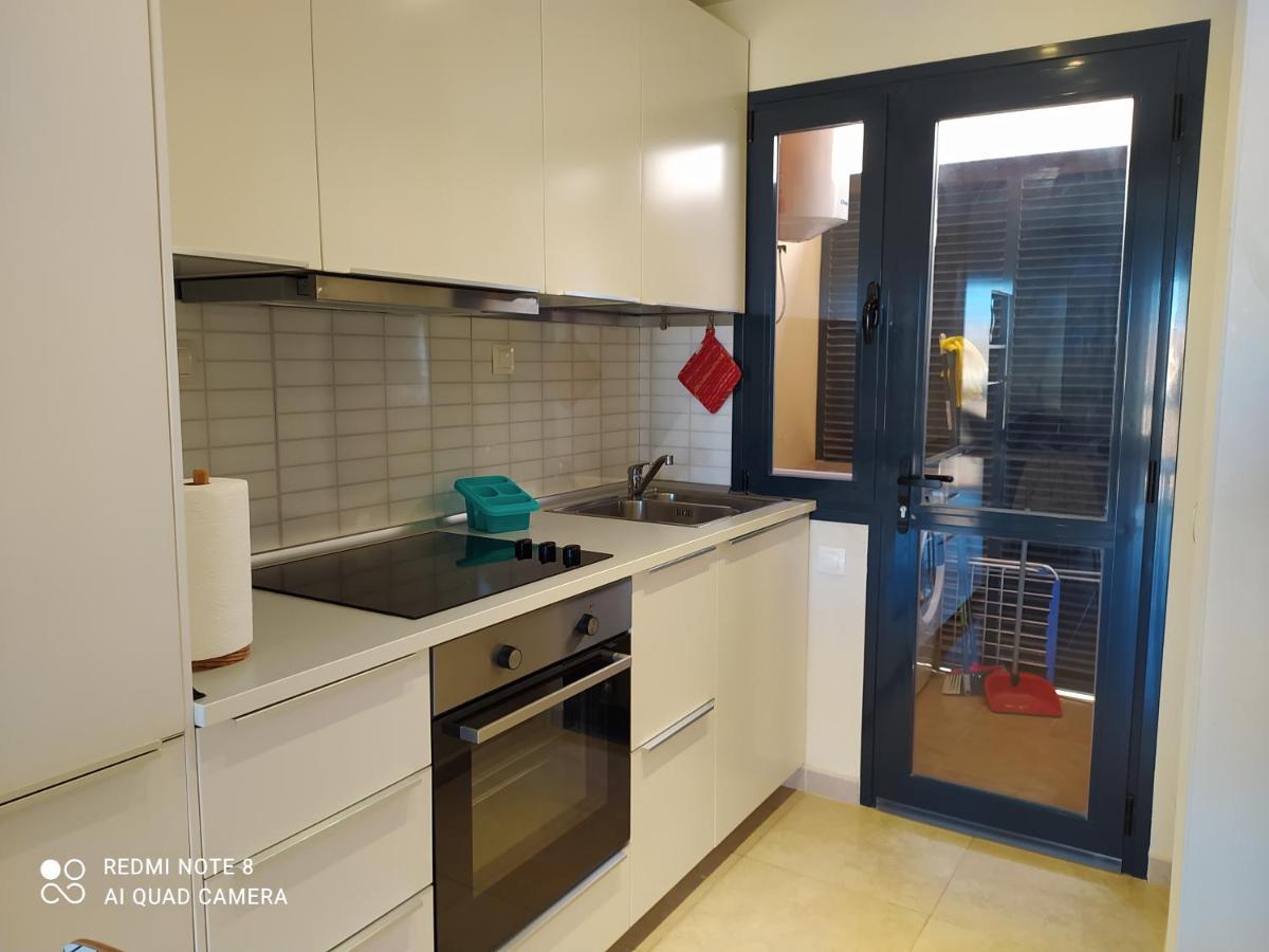 Modern Flat Apartment กาเลตาเดฟุสเต ภายนอก รูปภาพ